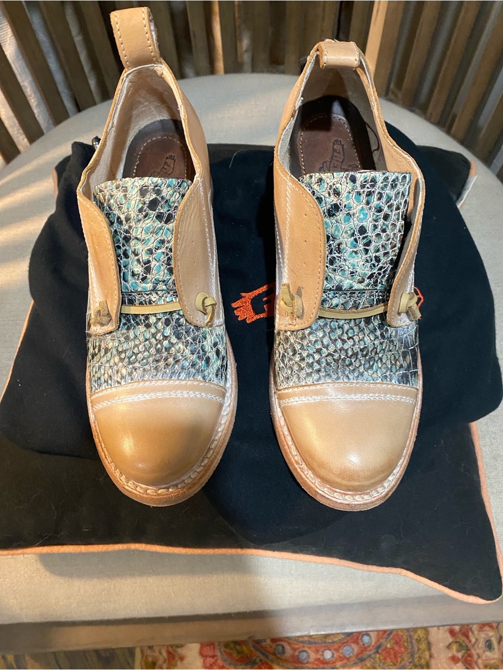 Freebird by Steven Tan & Teal Leather Slip-On Flats - Picture 4 of 8